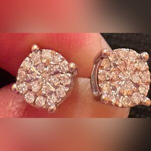 ZIRCONIA STUD EARRINGS
